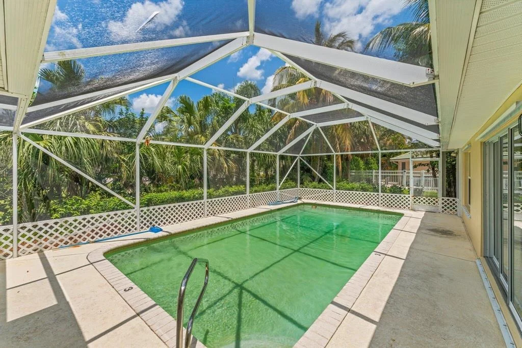 Photo of 245 Bluejay Lane