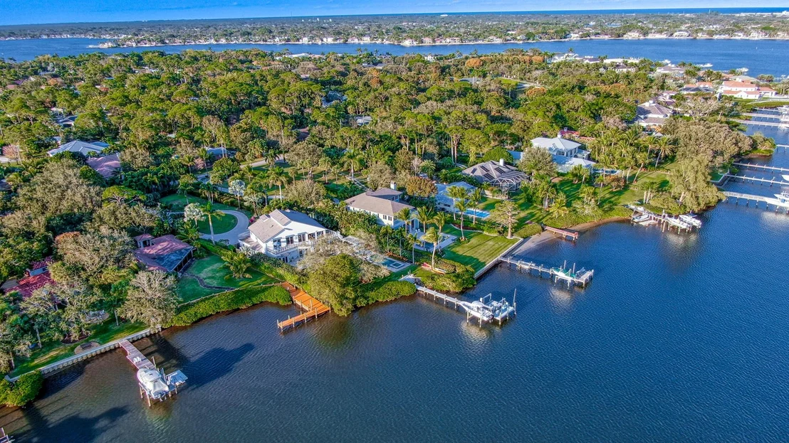 Photo of 5438 Pennock Point Road