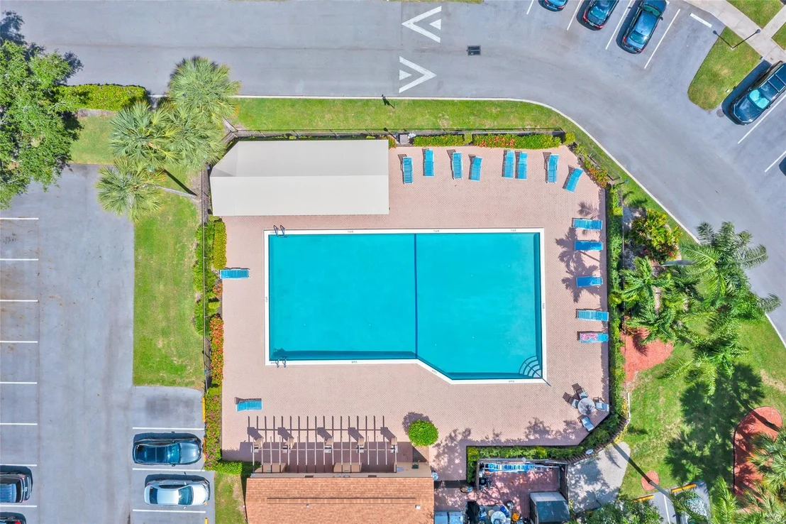 Photo of Unit E at 3966 Cocoplum Circle