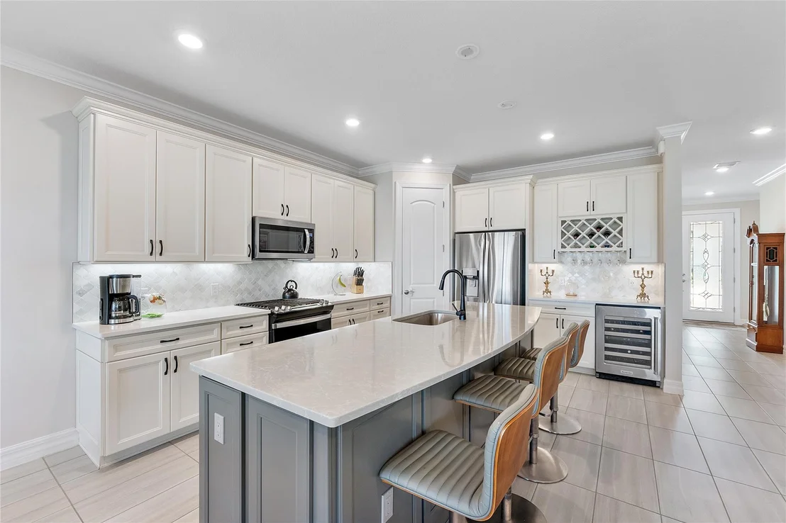 Photo of 8283 Vaulting Drive