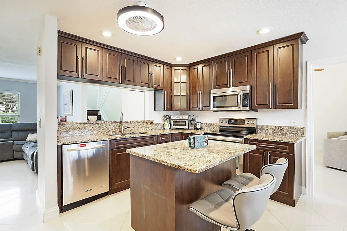 Photo of 8753 SE Riverfront Terrace