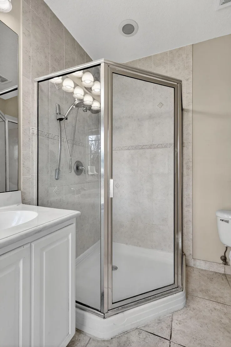 Photo of 115 Harbors Way