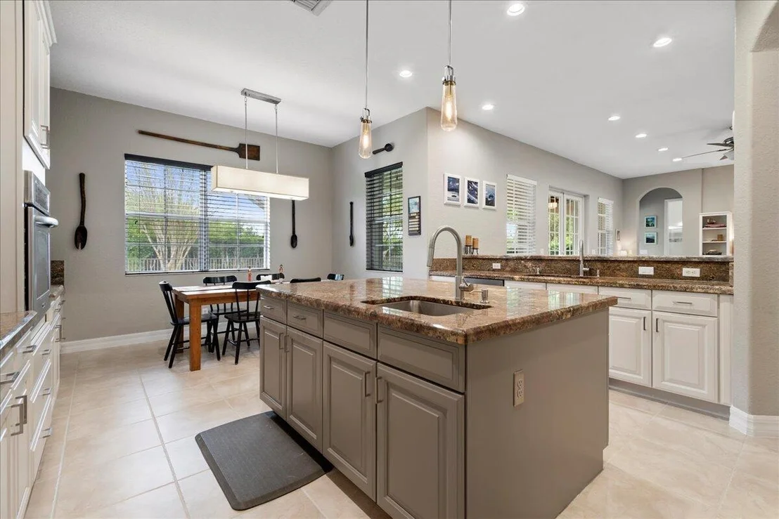 Photo of 3386 Vanderbilt Drive