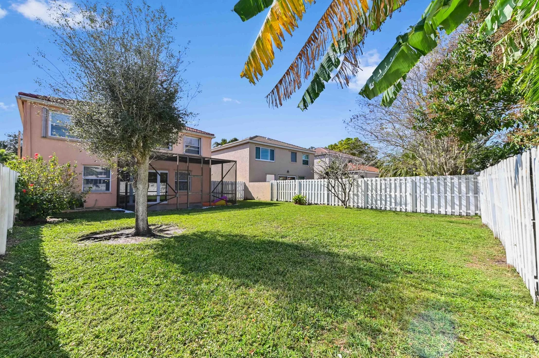 Photo of 6846 Ashburn Road