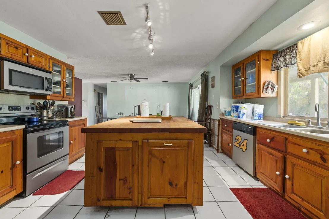 Photo of 8631 Hidden Pines Road