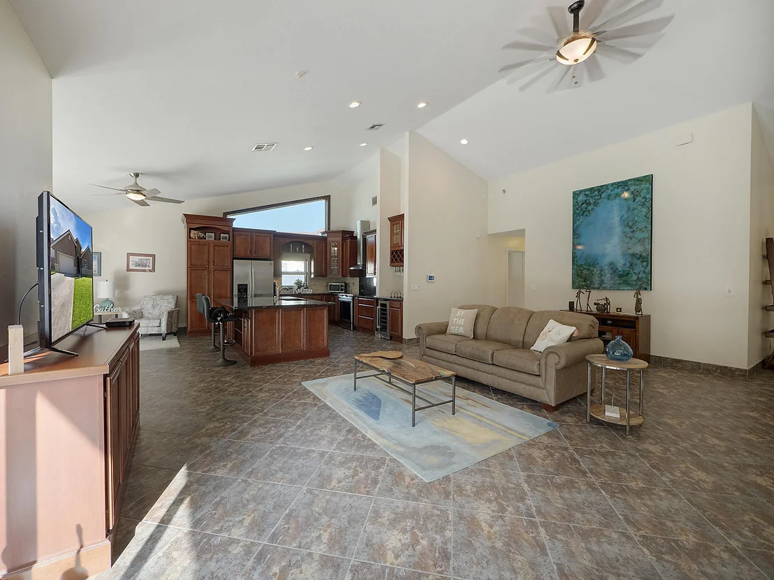 Photo of 5828 Sun Pointe Circle