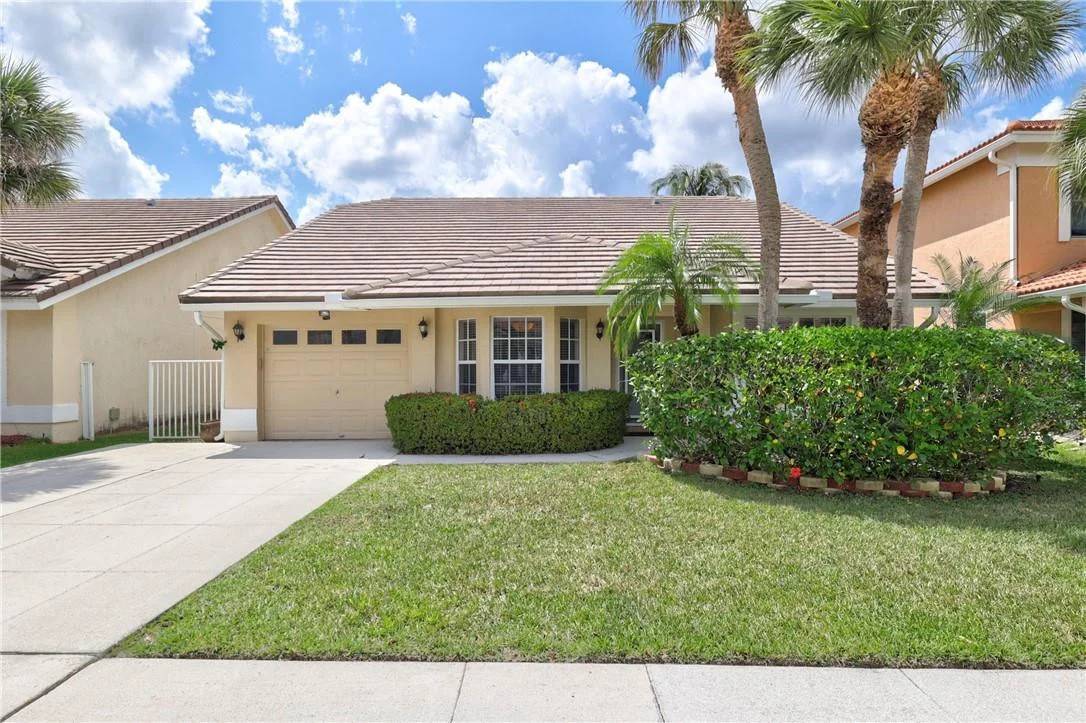 Photo of 18237 Clear Brook Circle
