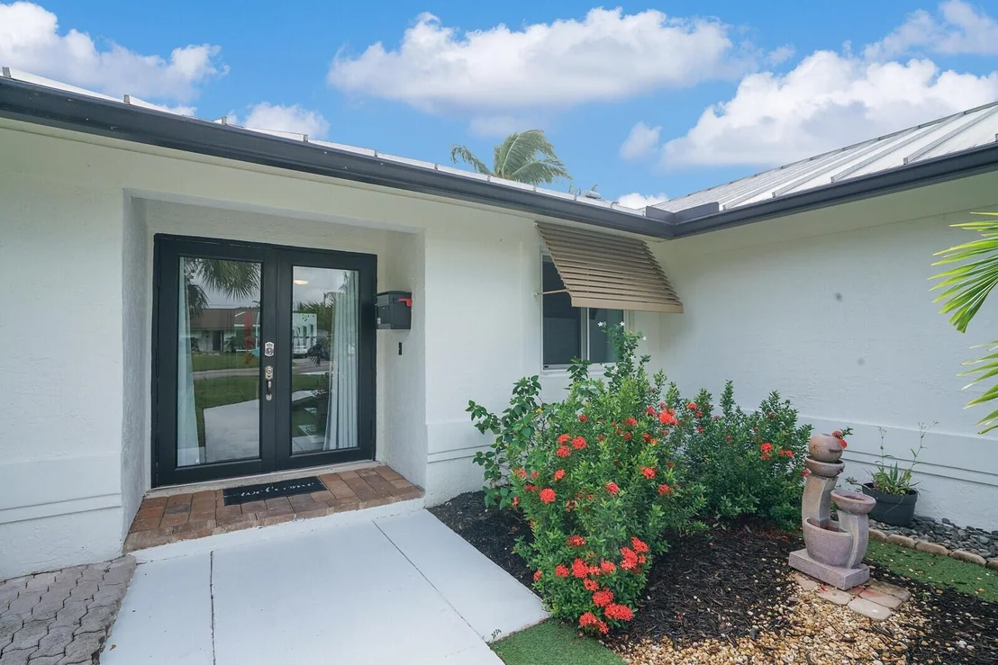 Photo of 514 Enfield Road
