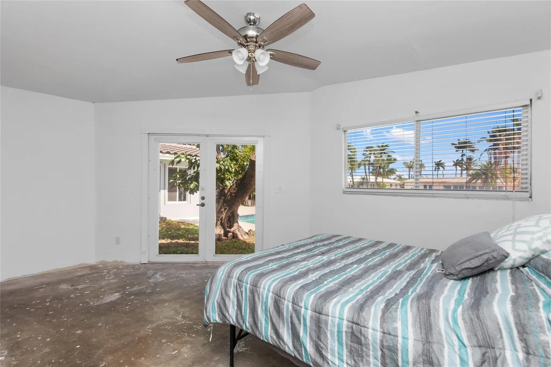 Photo of 360 SE 5th Avenue