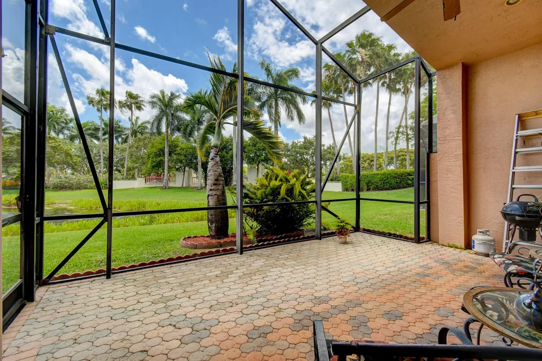 Photo of 8832 Palm River Drive