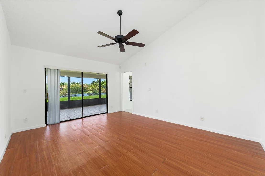 Photo of 9216 Sun Pointe Drive