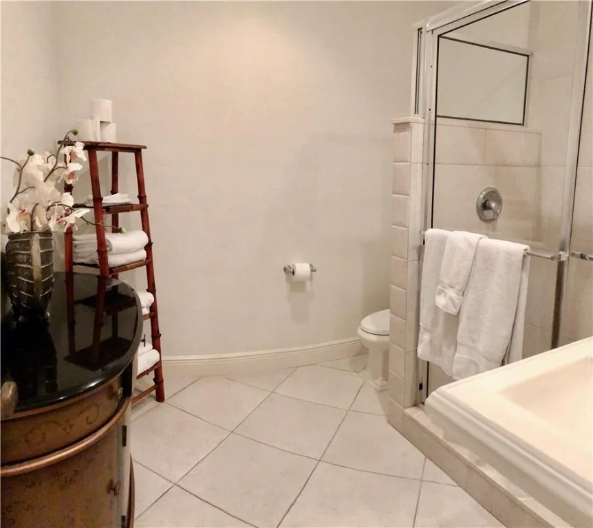 Photo of 2401 Bay Drive