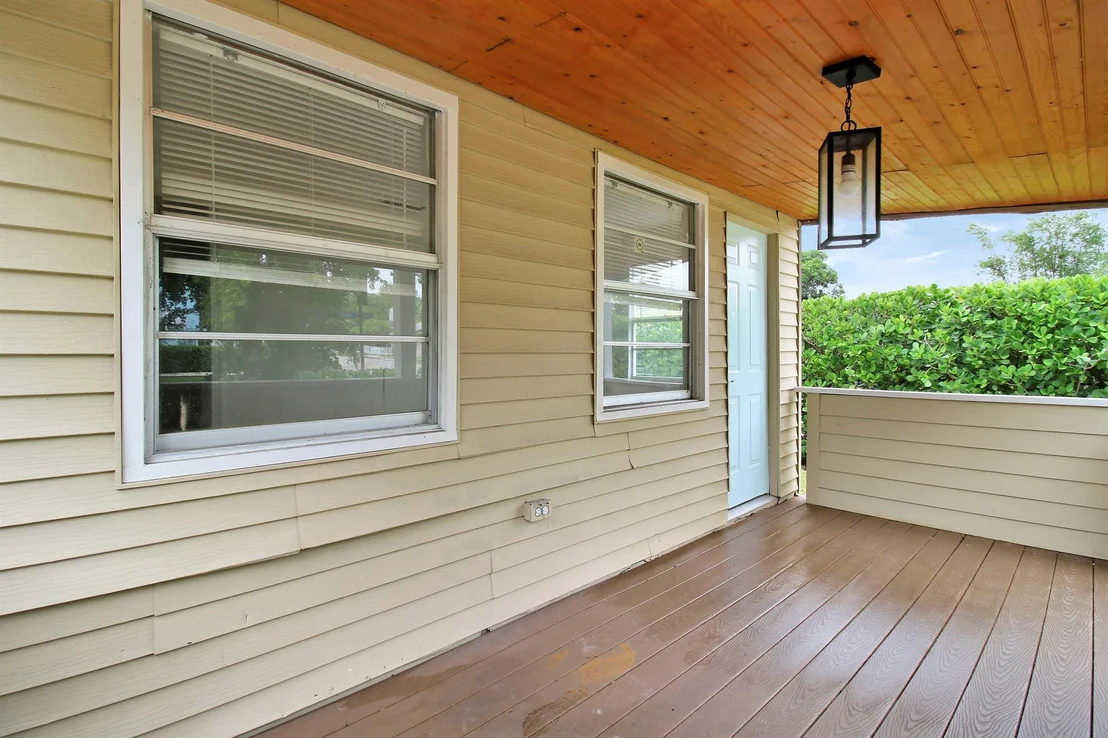 Photo of 848 Upland Road