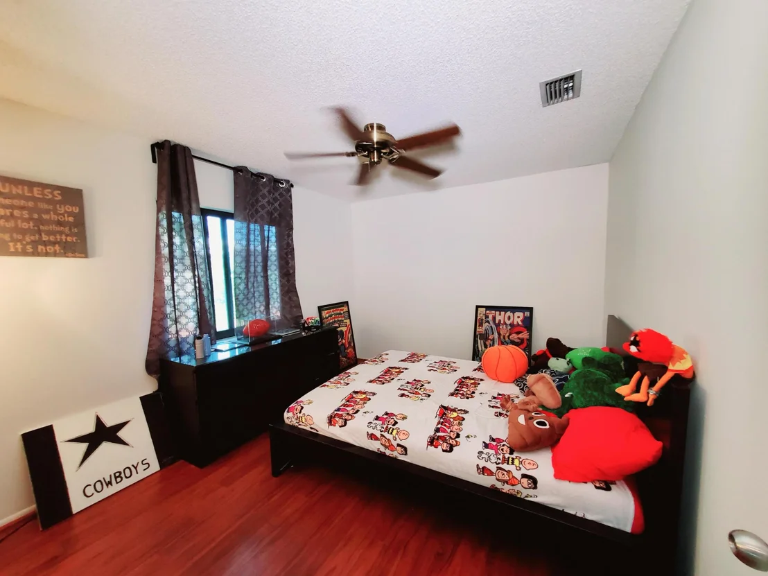 Photo of 477 NW 107th Terrace