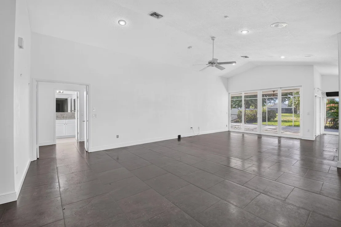 Photo of 11134 Highland Circle