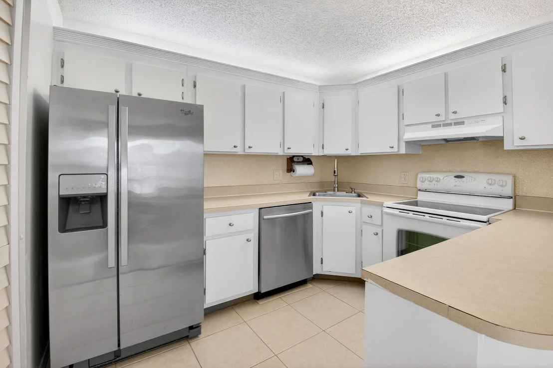 Photo of Unit C2 at 321 Knotty Pine Circle
