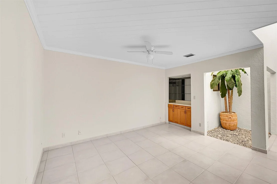 Photo of 6415 Toulon Drive
