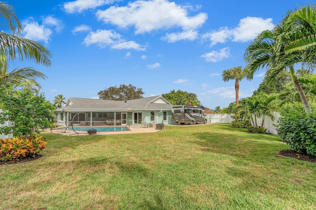 Photo of 41 Golfview Drive