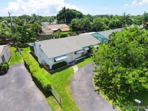Photo of 501 W Whitney Drive