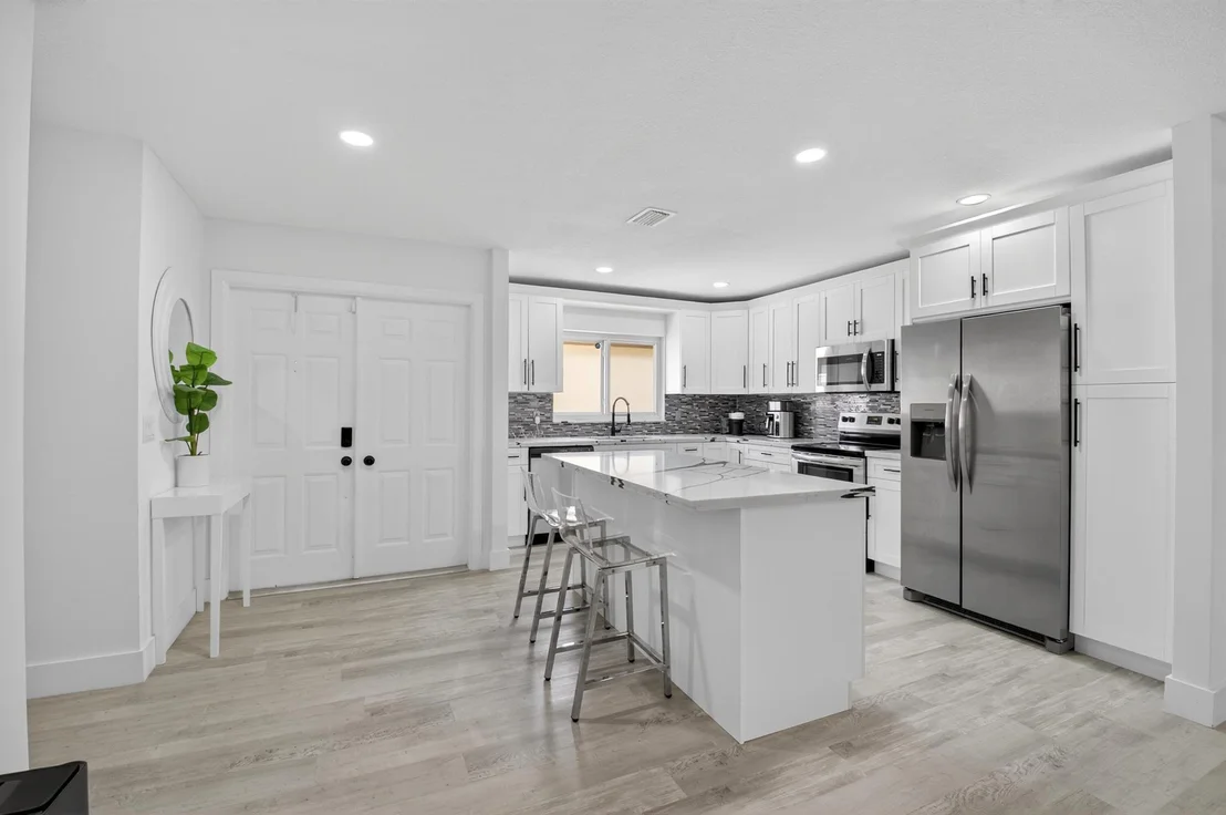 Photo of 9156 Pine Springs Drive