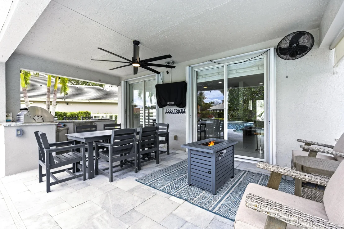 Photo of 573 Cocoplum Dr Drive E