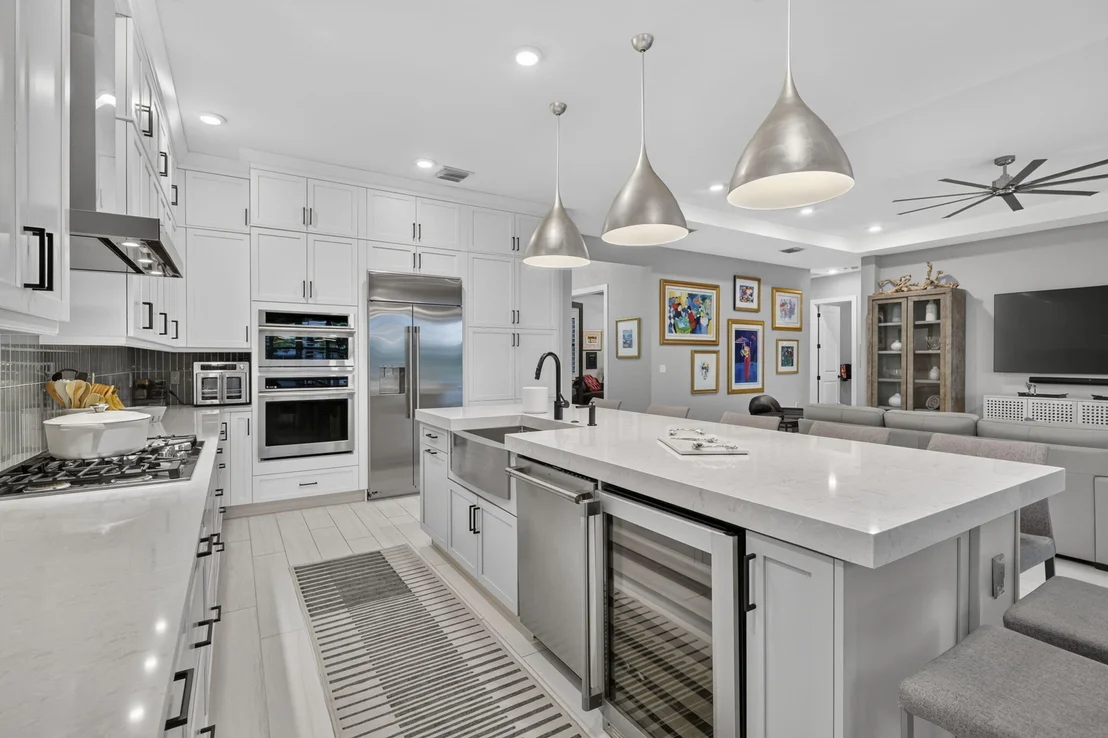 Photo of 15730 Longboat Key Drive