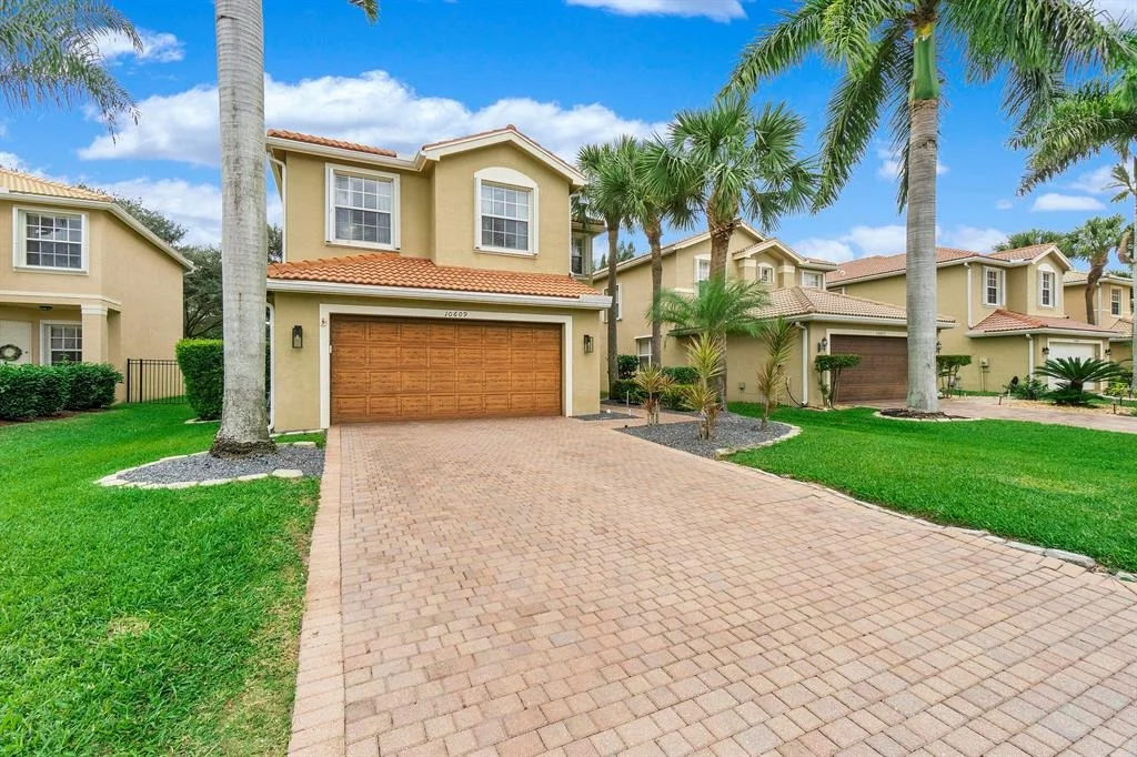 Photo of 10609 Cocobolo Way