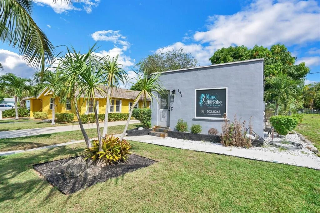 Photo of 121 NW 3rd Avenue