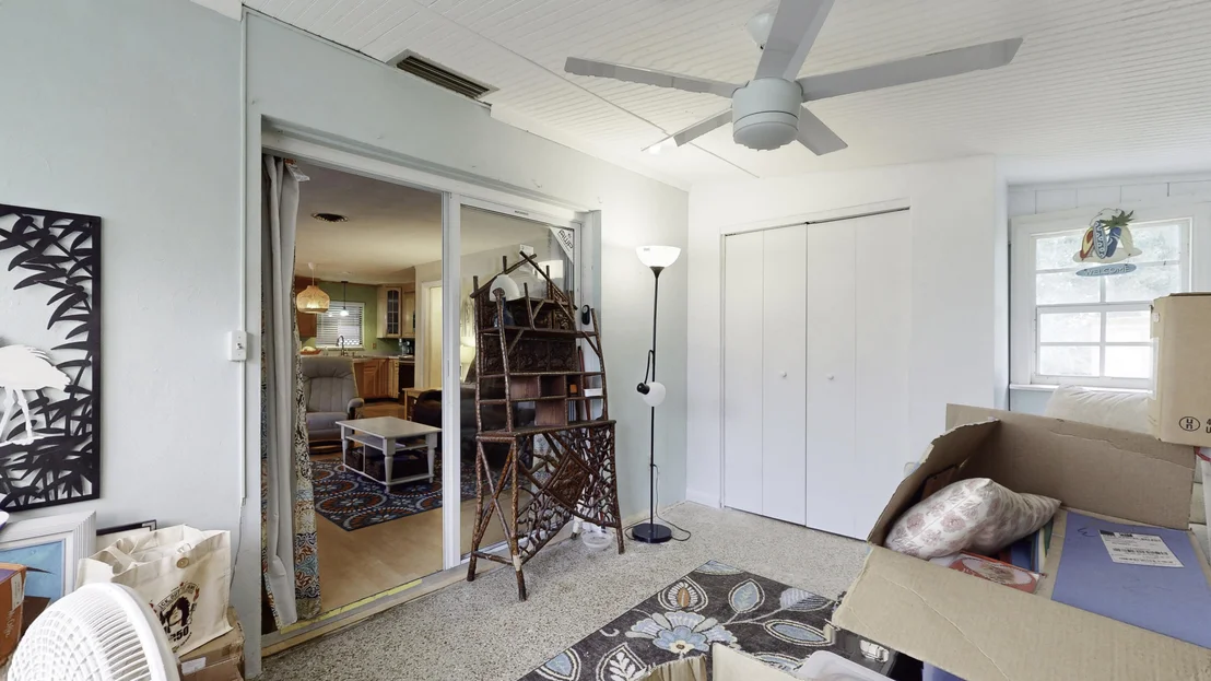 Photo of 3030 Summit Street