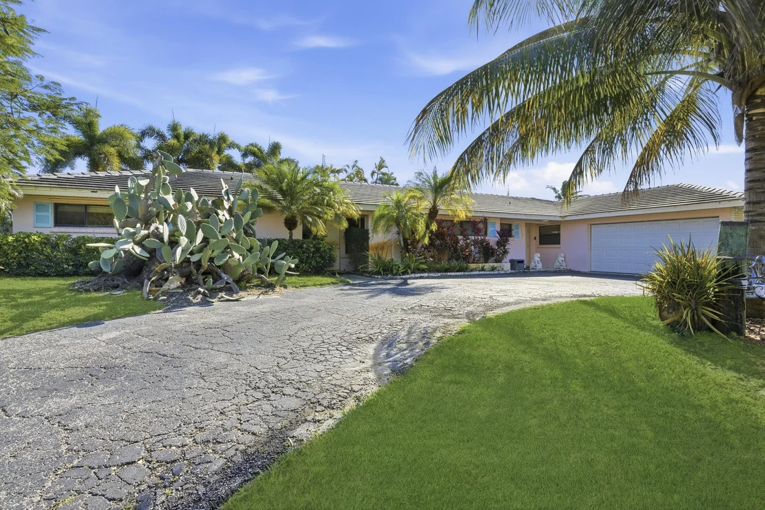 Photo of 634 Westwind Drive
