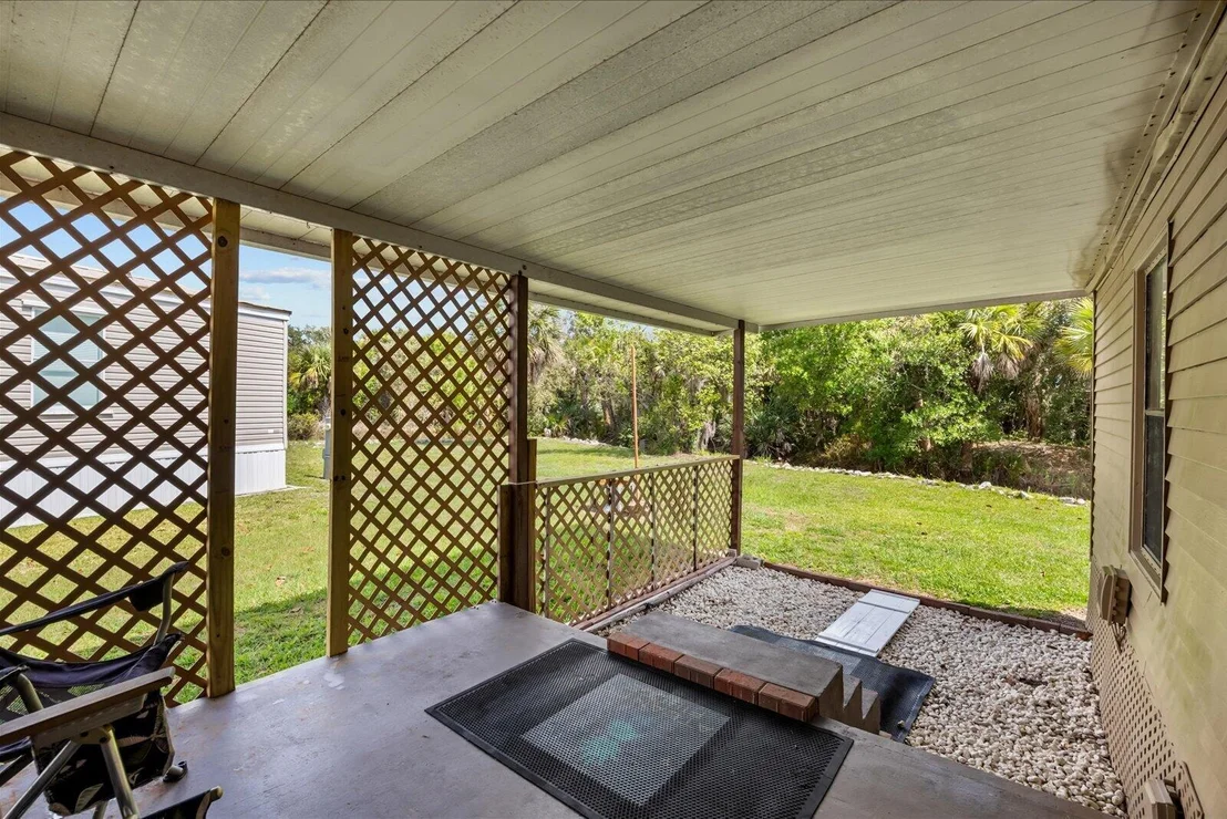 Photo of 324 Mockingbird Avenue