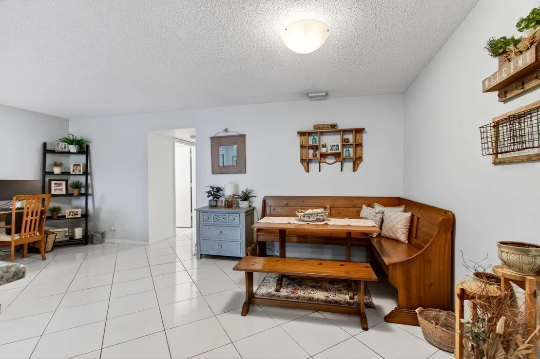 Photo of Unit B at 5050 Nesting Way