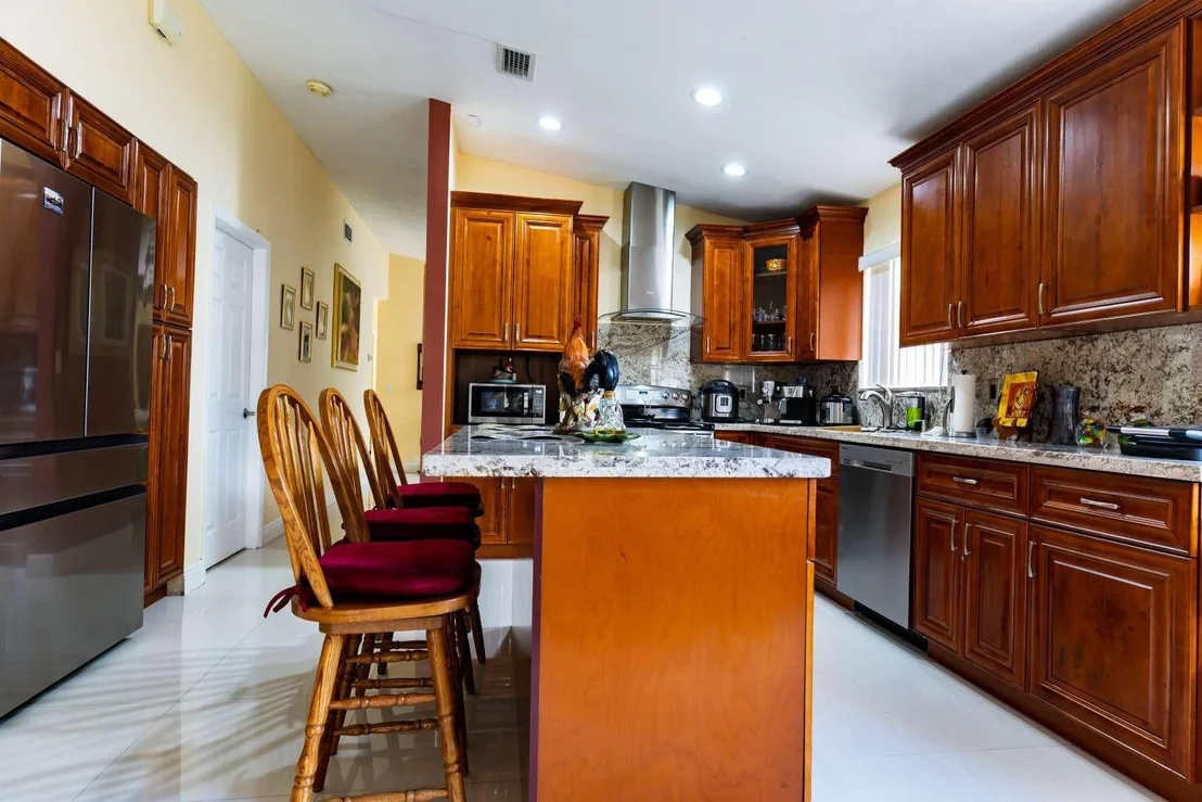 Photo of 8927 NW 111th Terrace