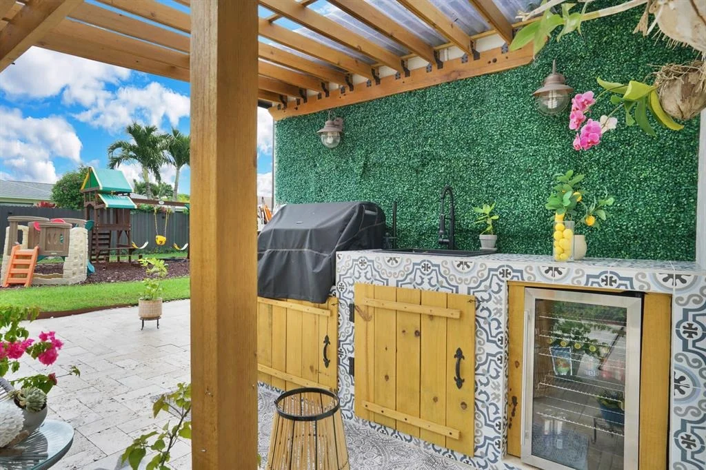 Photo of 1224 Jackpine Street