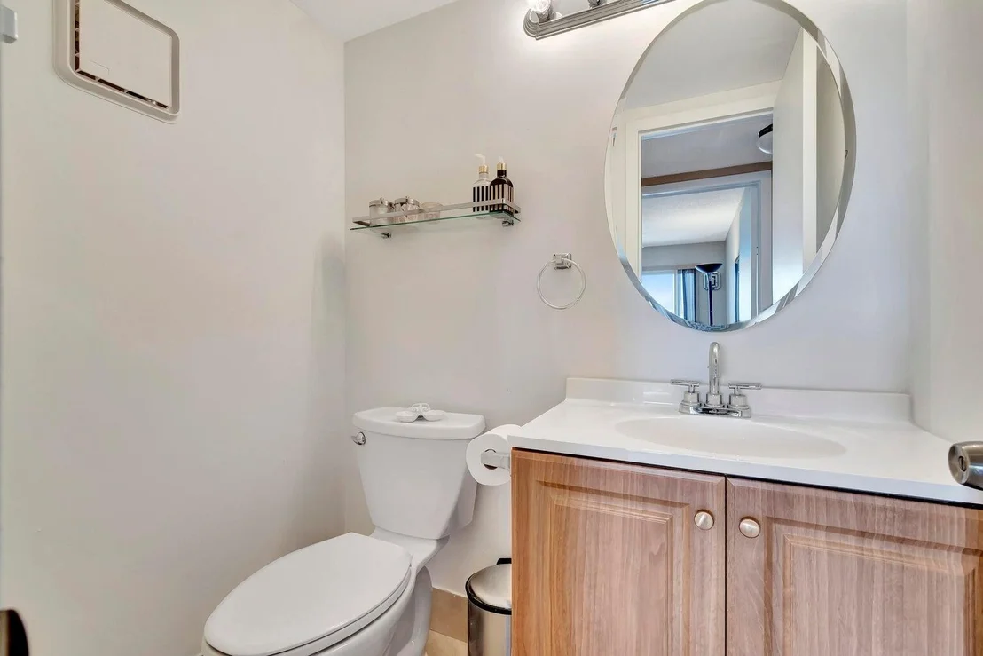 Photo of 4025 Exeter B