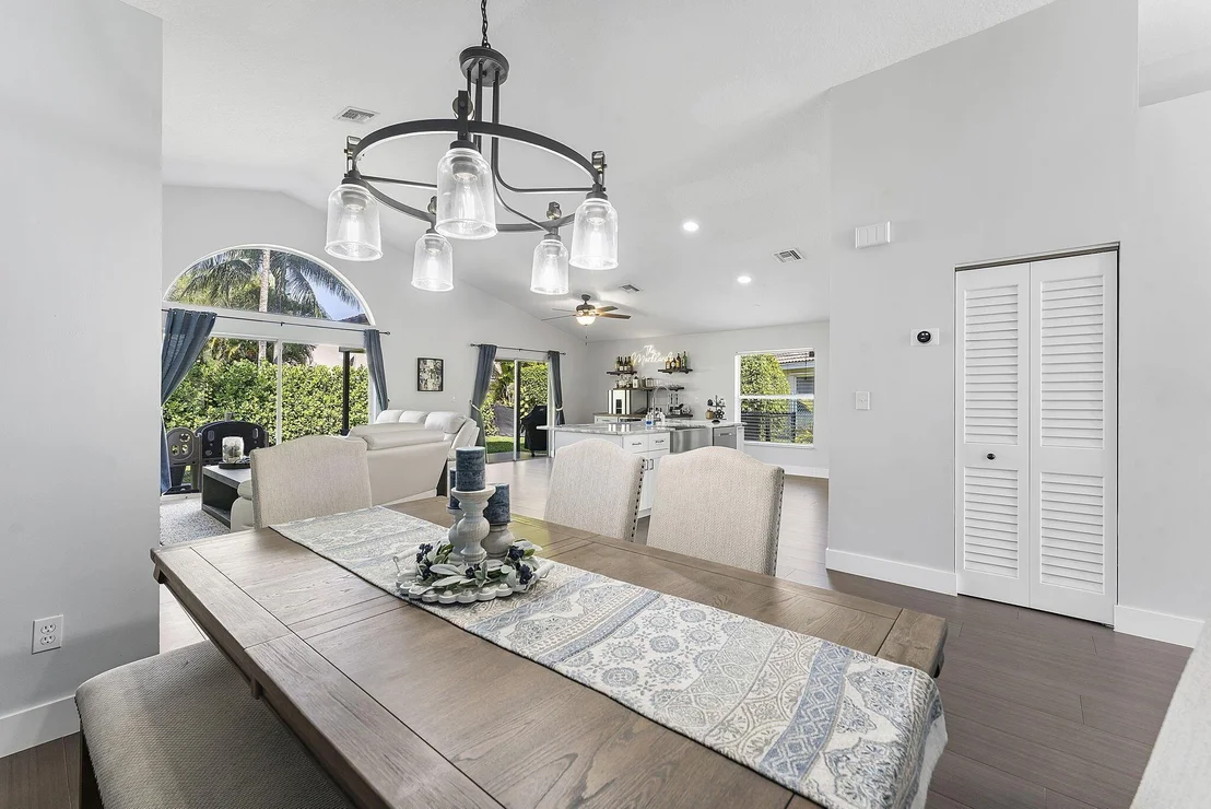 Photo of 5736 NW 48th Drive