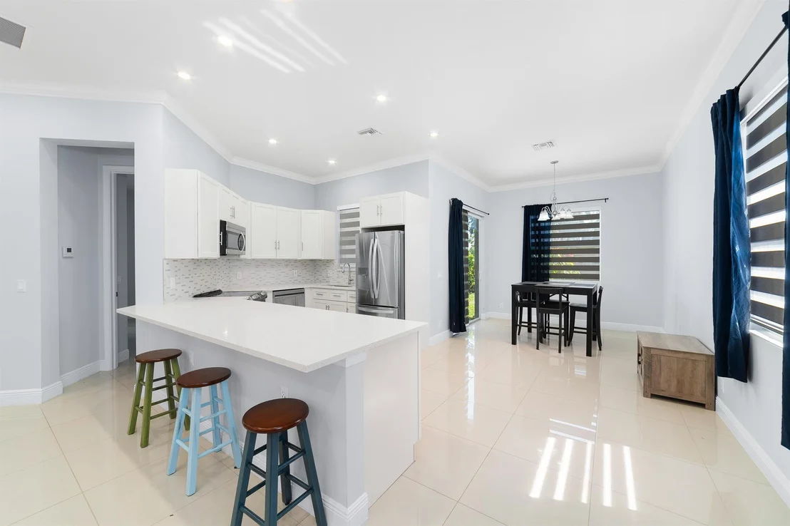 Photo of 328 Jackson Avenue