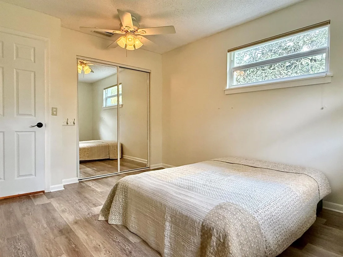 Photo of 17827 126 Terrace N