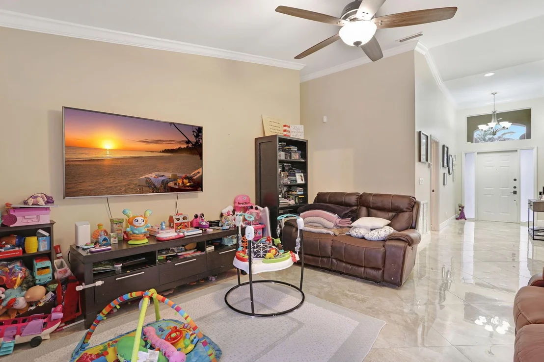 Photo of 3301 El Capitan Drive