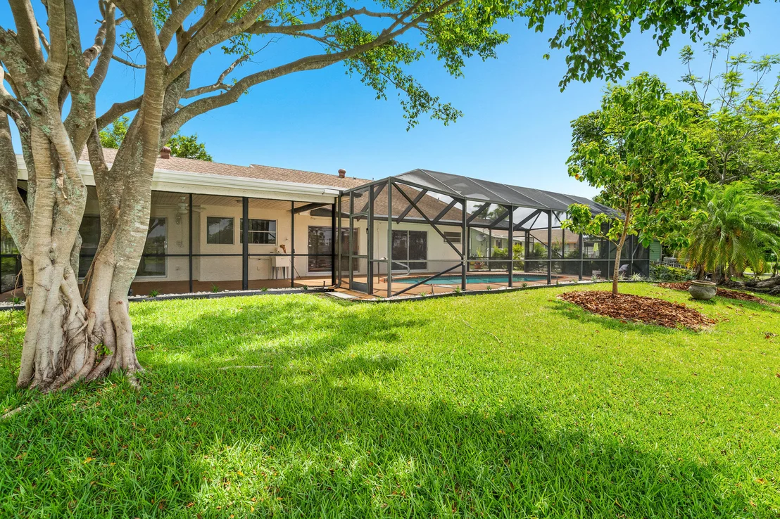 Photo of 9459 Burlington Place