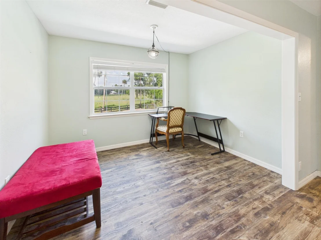 Photo of 2045 SW 18th Lane