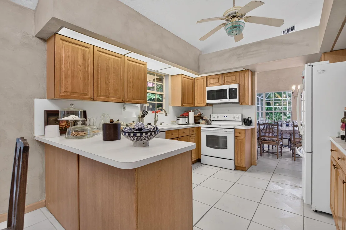 Photo of 526 Misty Oaks Drive
