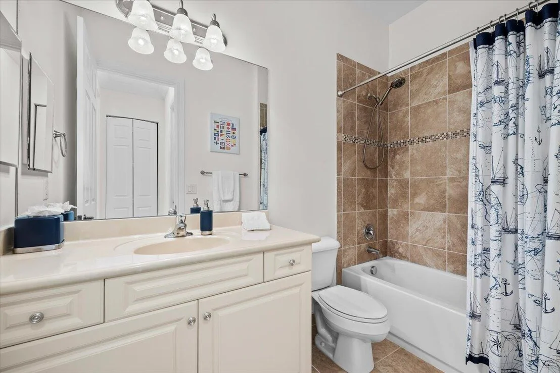 Photo of 11091 Rockledge View Drive
