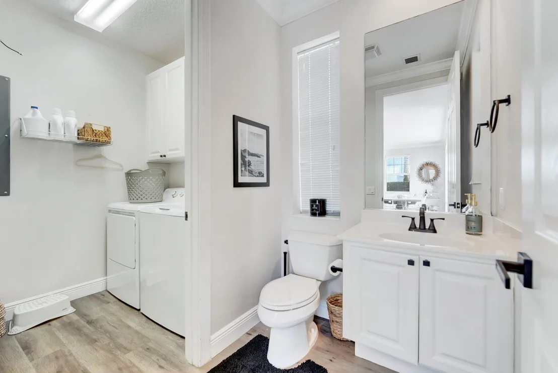 Photo of 2632 E Community Drive
