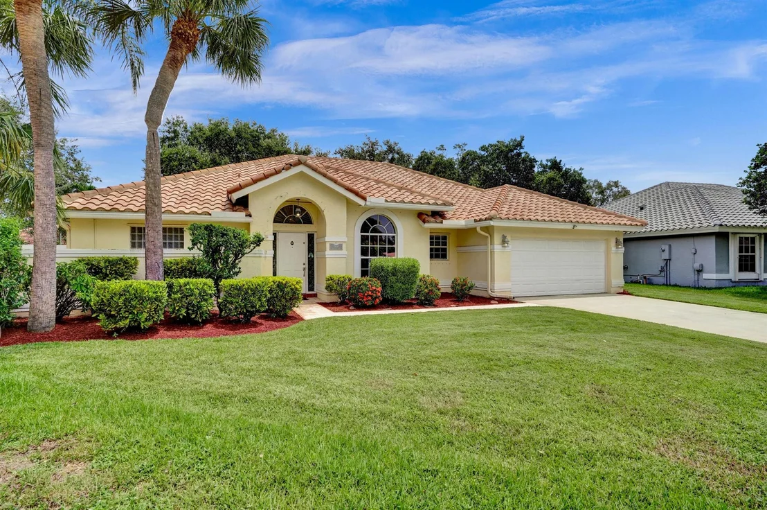 Photo of 7608 Monclair Court