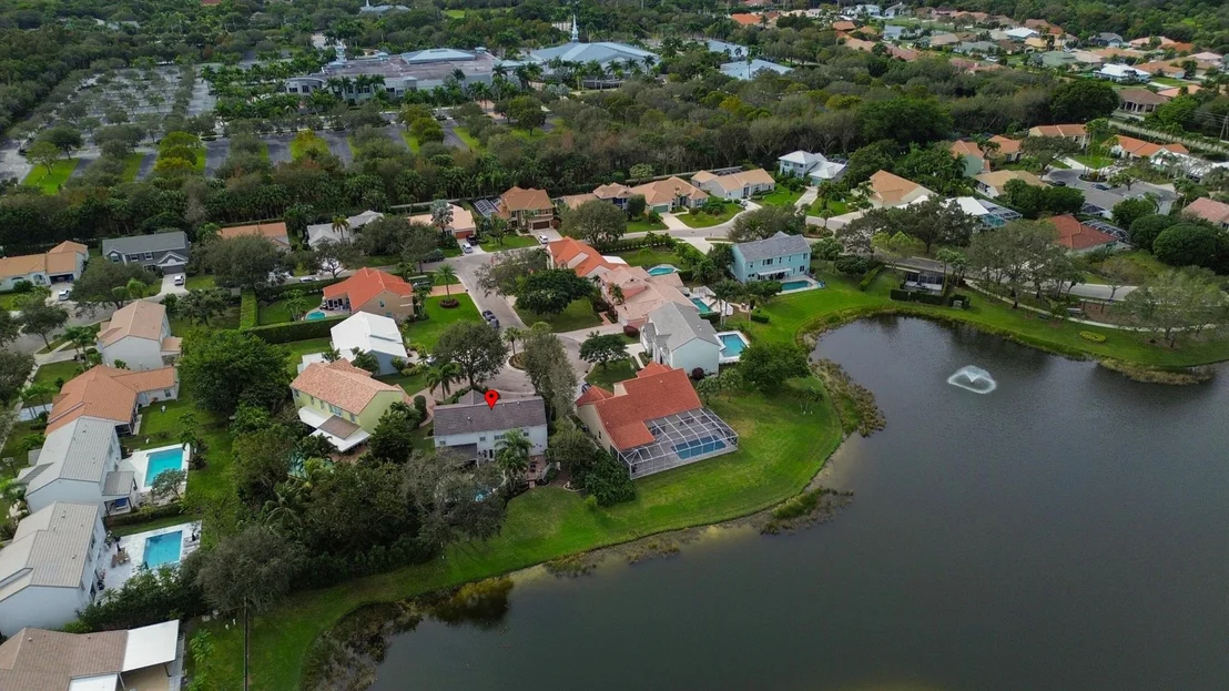 Photo of 1005 Pine Lake Circle