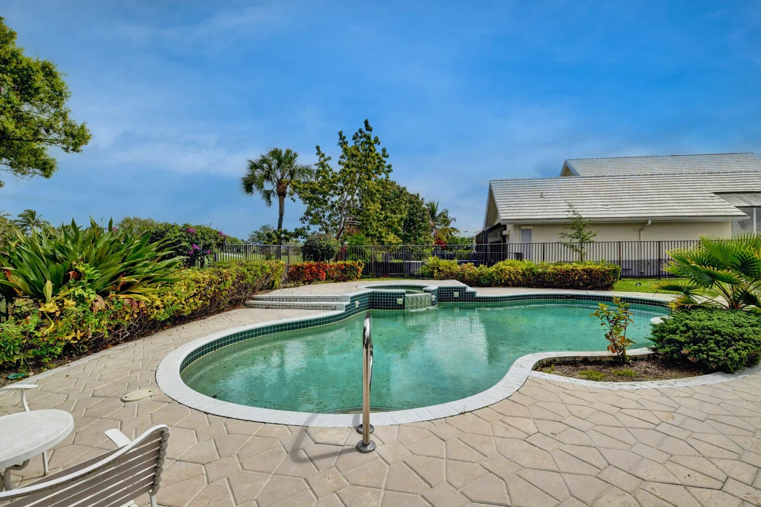 Photo of 4875 Tallowwood Lane