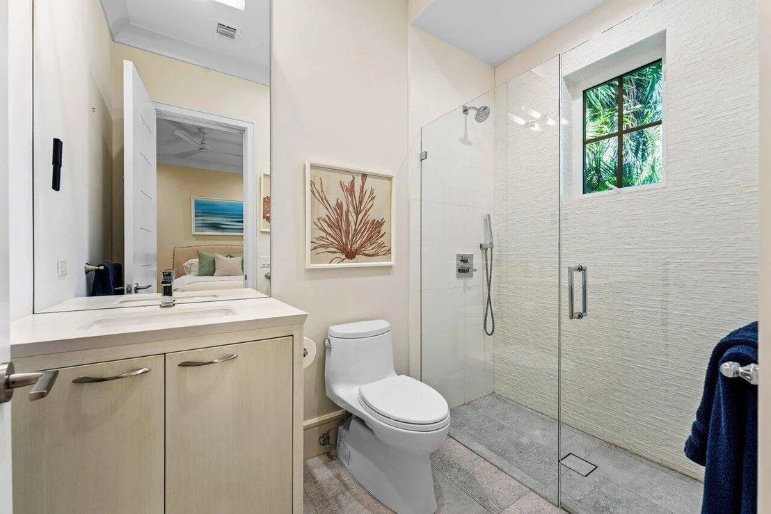 Photo of 3424 N Ocean Boulevard