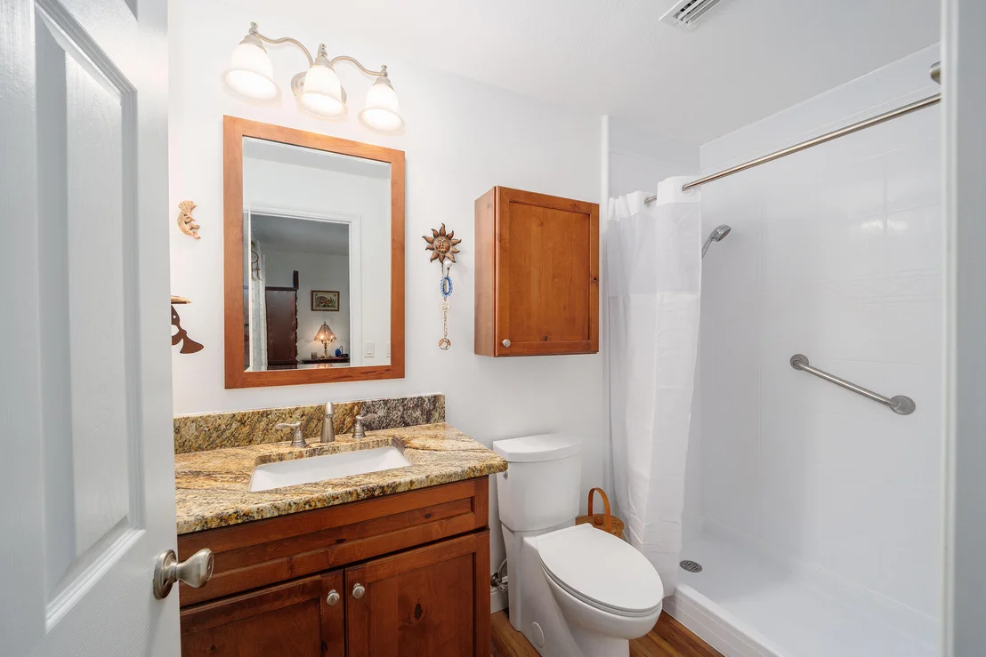 Photo of 7191 Hemlock Road