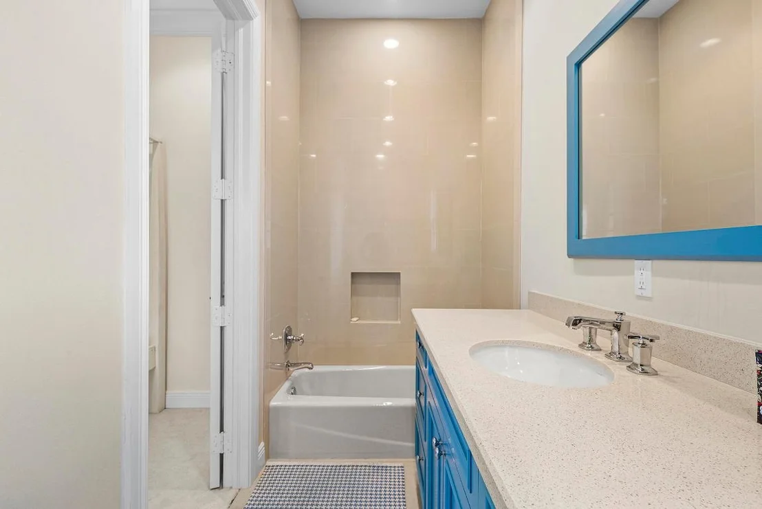 Photo of 124 Forest Hill Boulevard